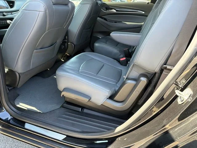 Used 2020 Ebony Twilight Metallic Buick Essence image 21