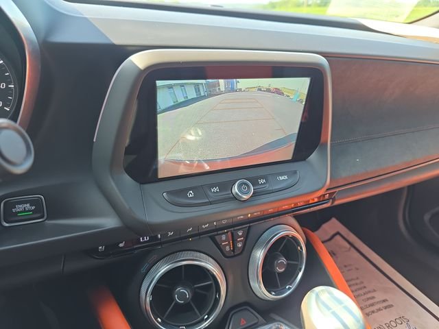 Used 2018 Orange Chevrolet 2LT image 18