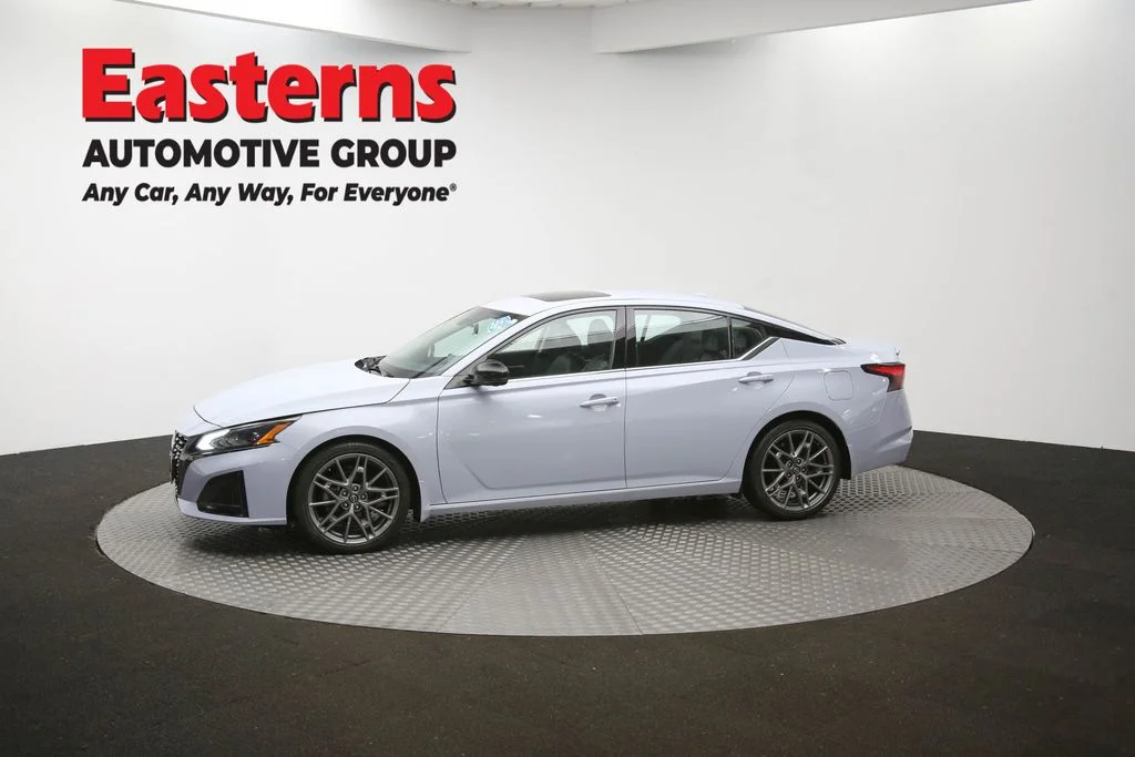 Used 2023 Gray Nissan 2.5 SL image 58