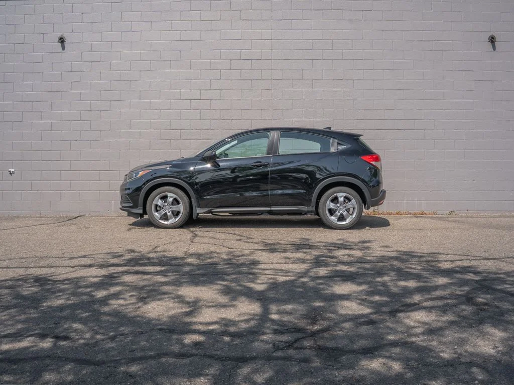 Used 2022 Black Honda LX image 2