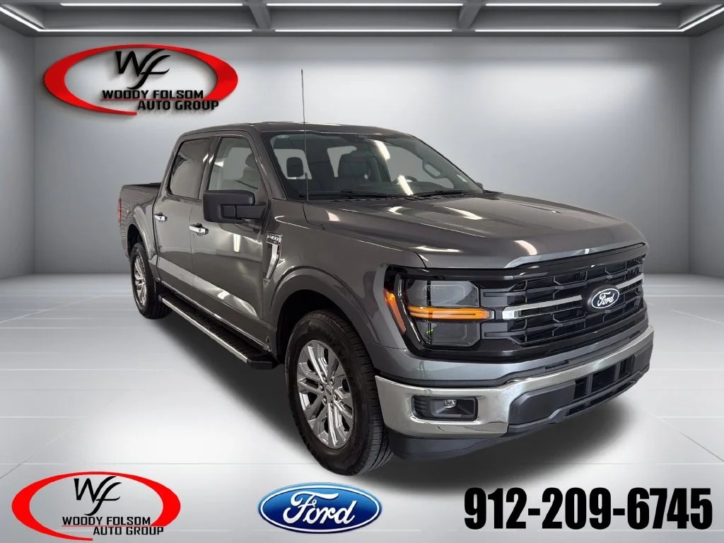 New 2026 Carbonized Gray Metallic Ford XLT image 1