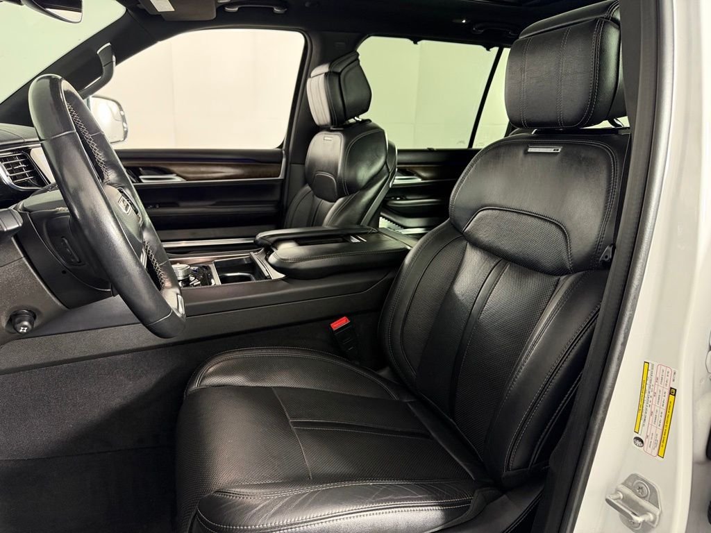 Certified Used 2022 White Jeep Series I image 25