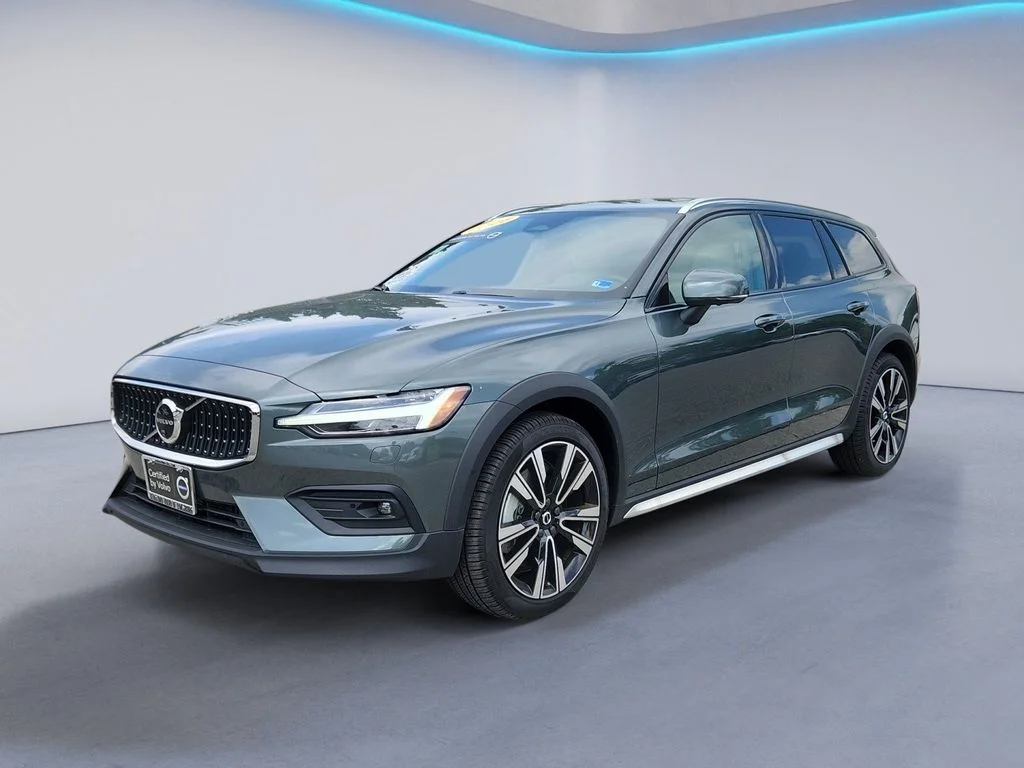 2026 Volvo V60 Cross Country Ultra - Photo 7