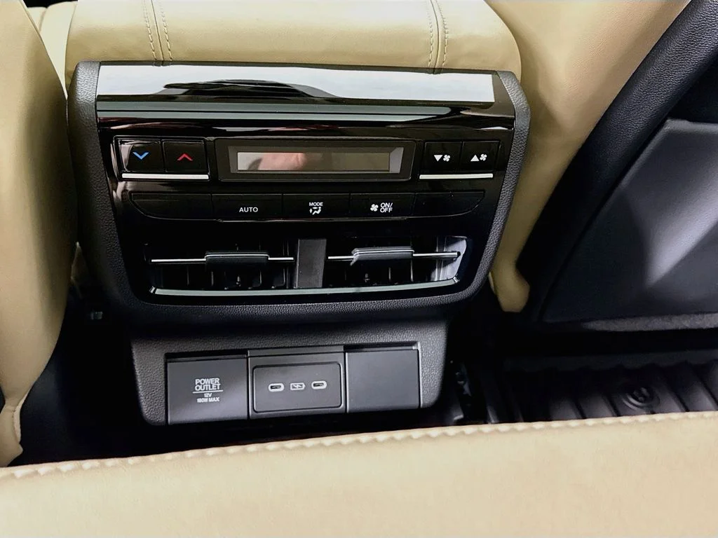New 2026 Platinum White Pearl Acura Technology Package image 27