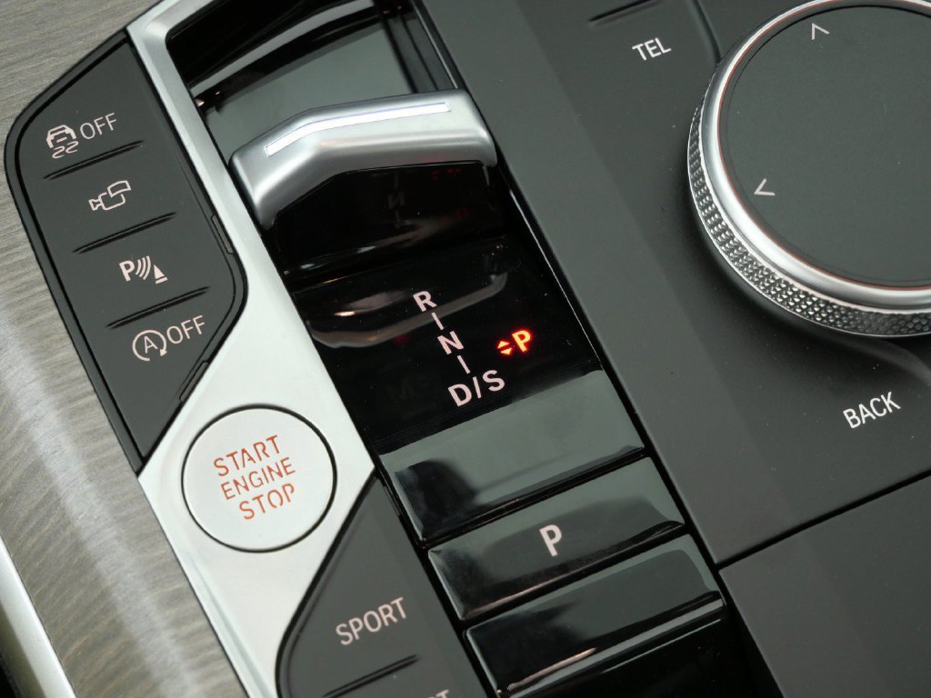 New 2026 Black Sapphire Metallic BMW 330i xDrive image 46