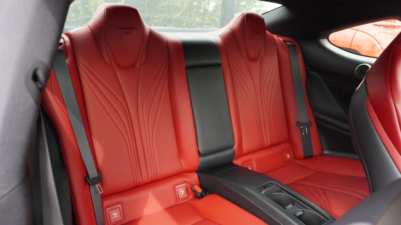 Used 2015 Black Lexus  image 22