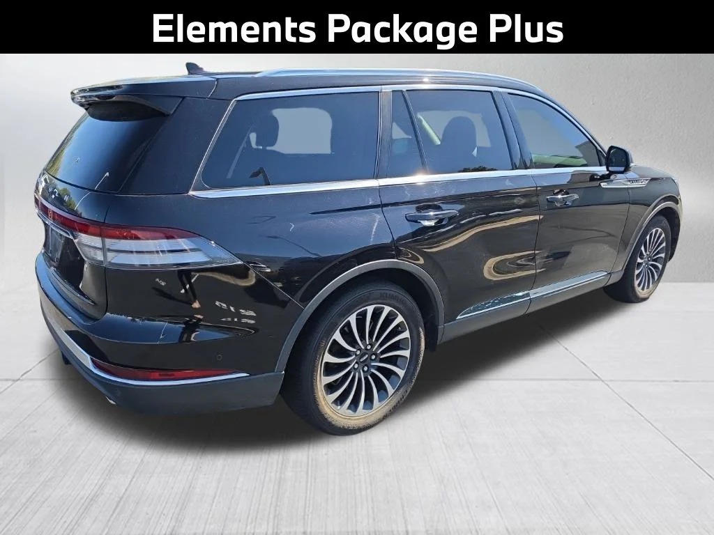 Used 2020 Black Lincoln Reserve image 5