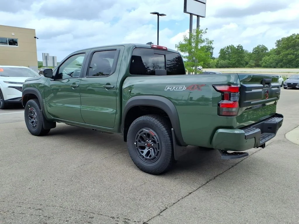 New 2026 Green Nissan PRO-4X image 5