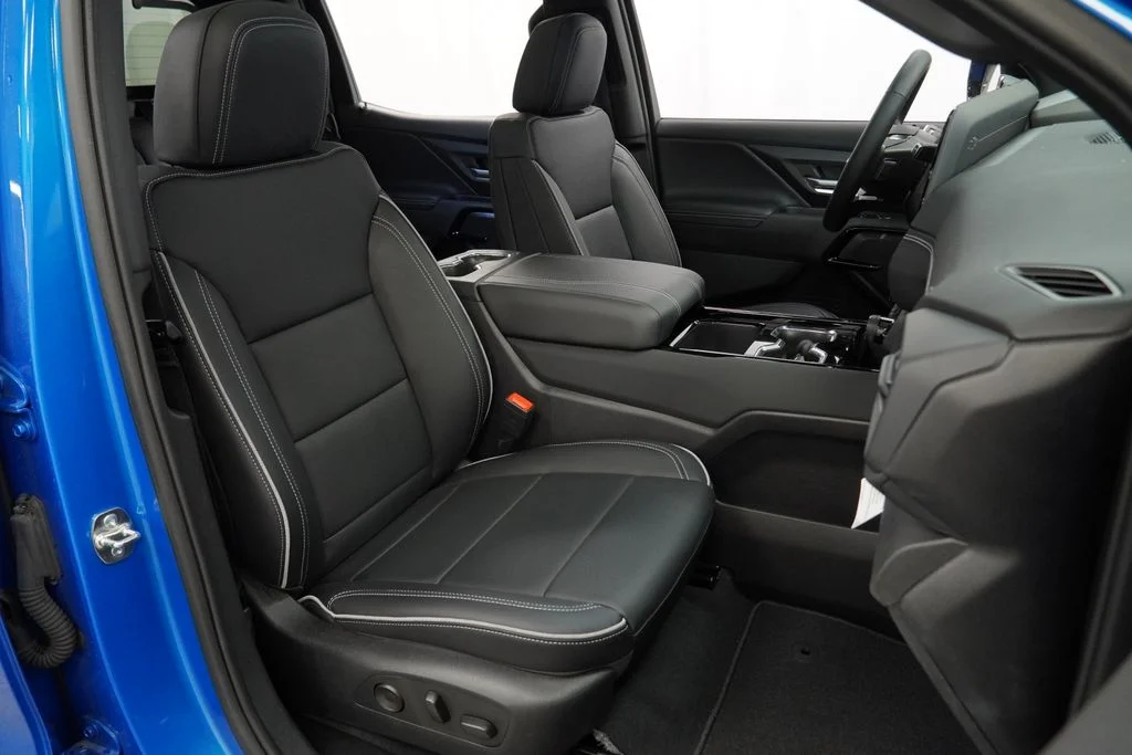 2026 Chevrolet Silverado EV LT - Photo 28