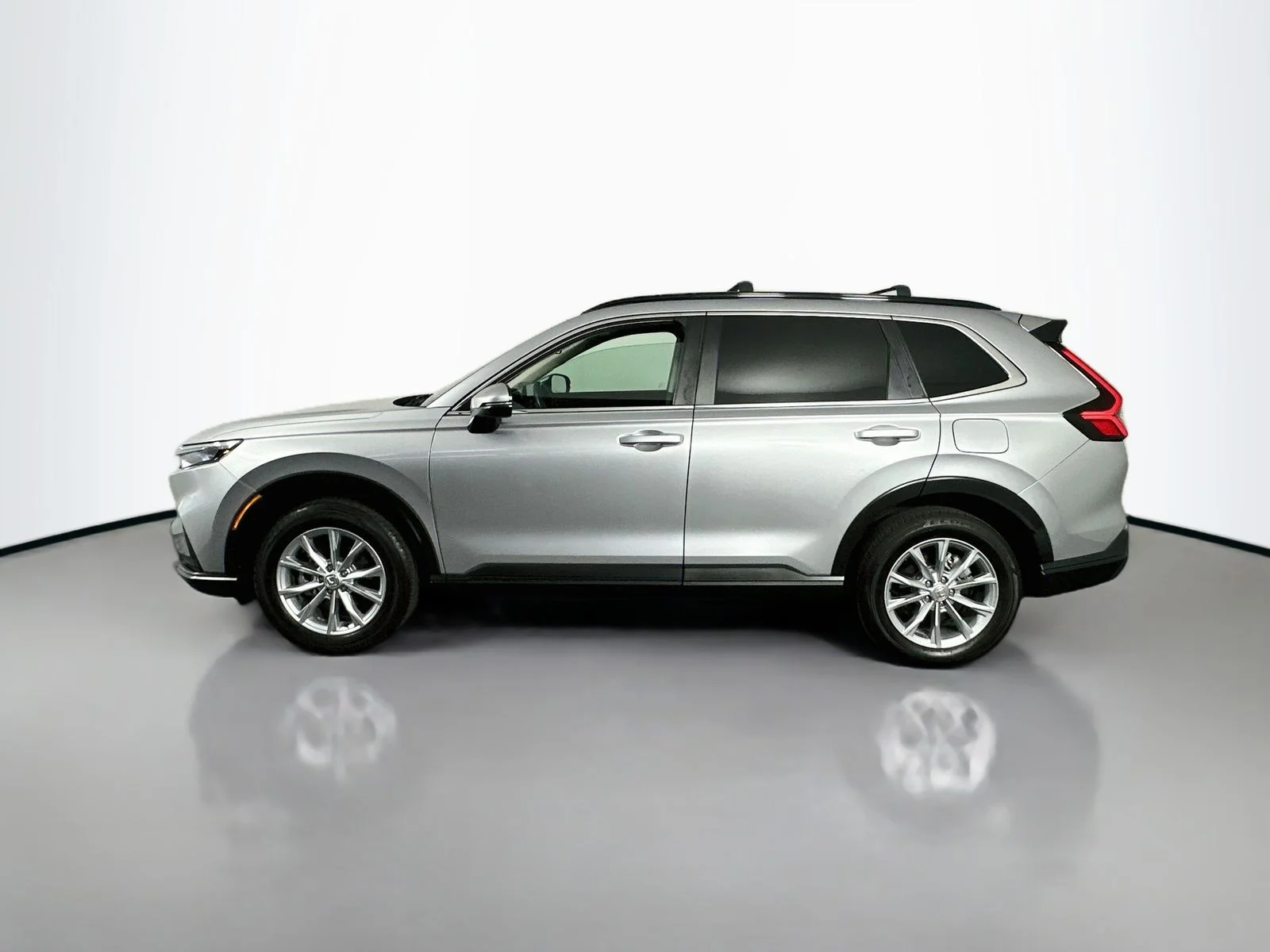 Used 2024 Silver Honda EX image 5
