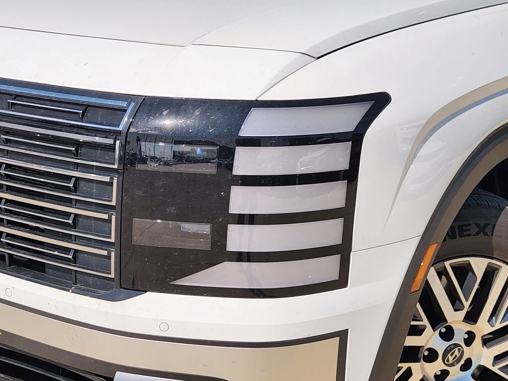 Used 2026 Creamy White Pearl Hyundai SEL 7P image 9