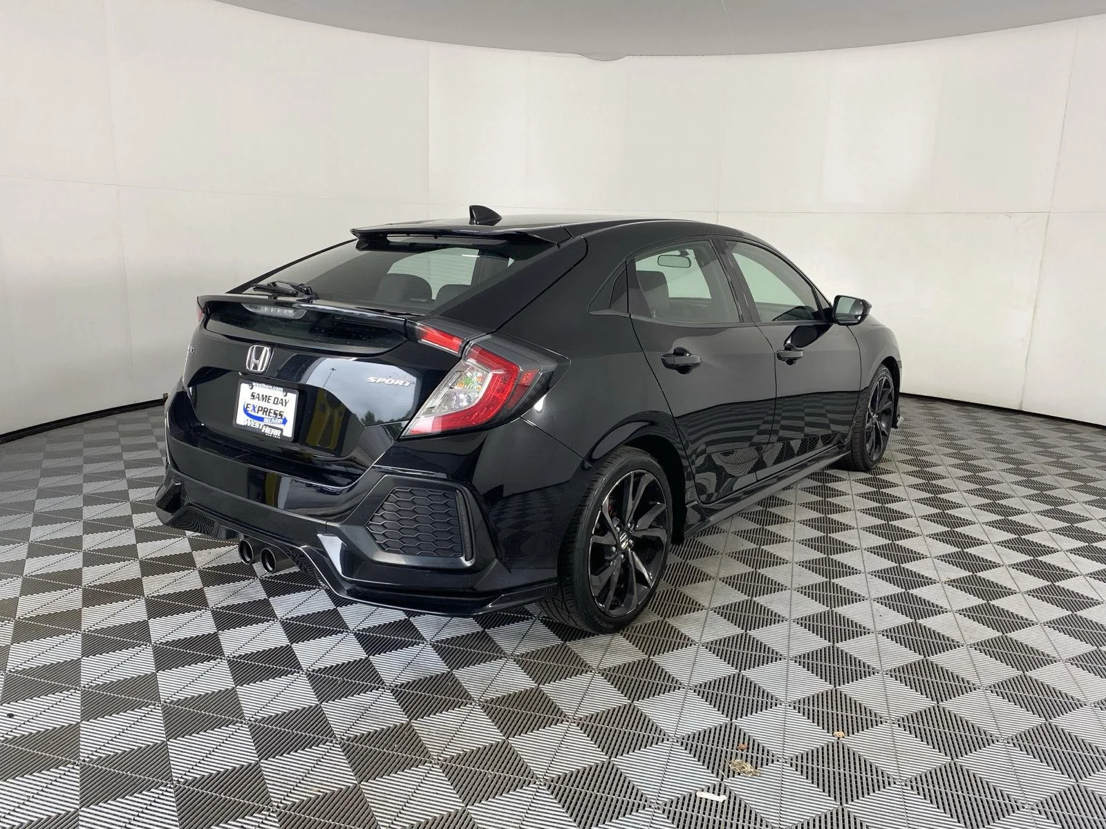 Used 2018 Crystal Black Pearl Honda Sport image 8