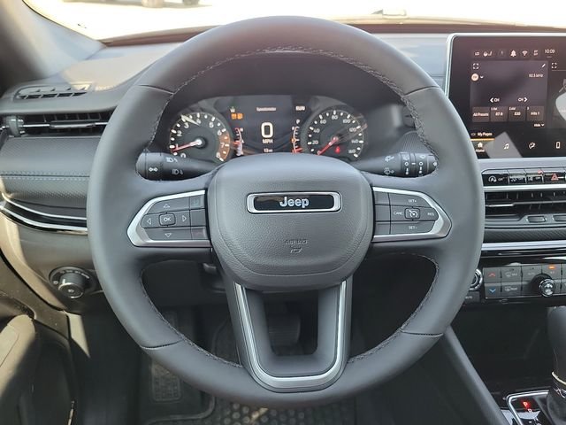 New 2026 Fathom Blue Pearl Coat Jeep Latitude image 19