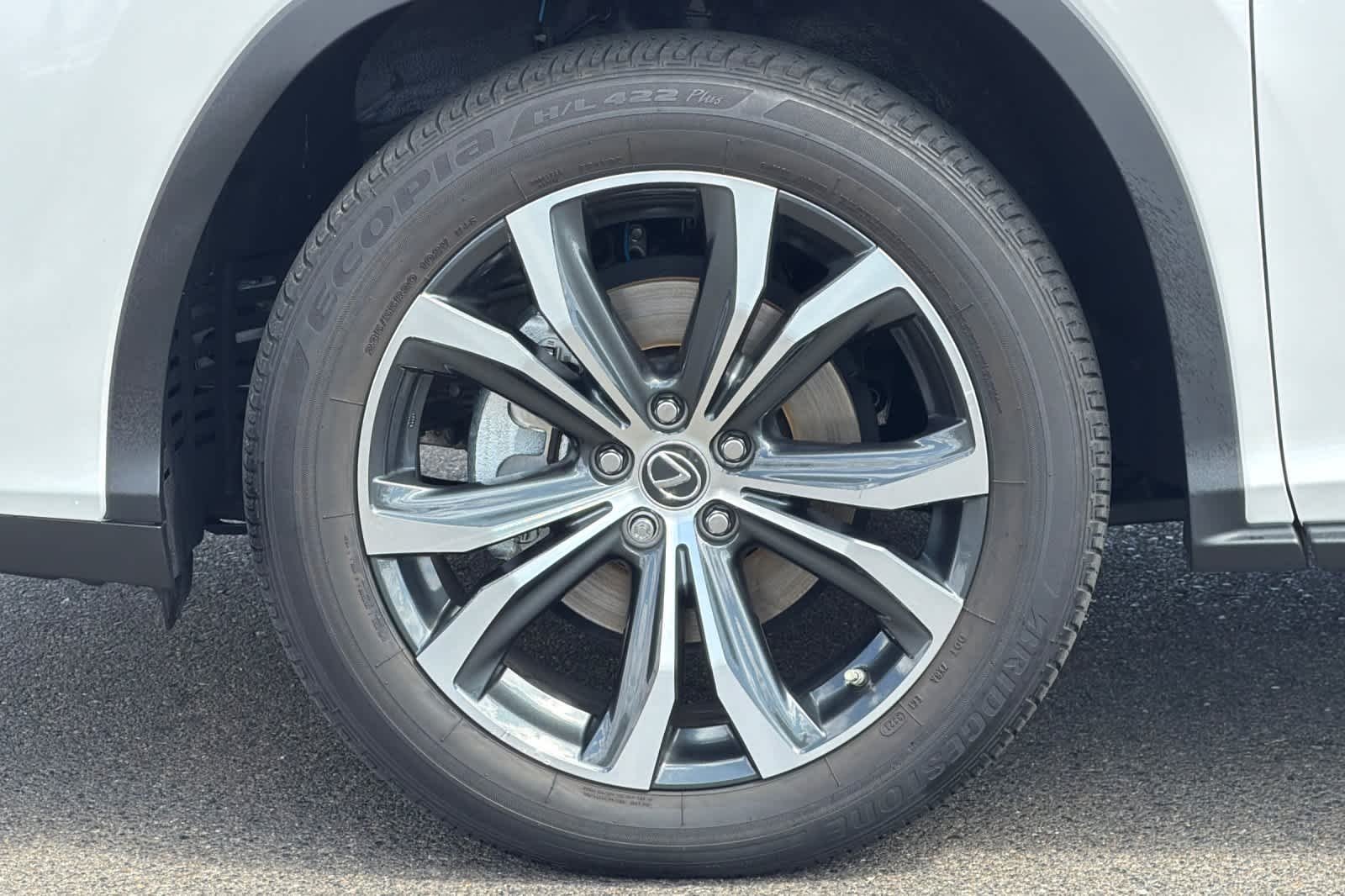 Certified Used 2022 Eminent White Pearl Lexus  image 32