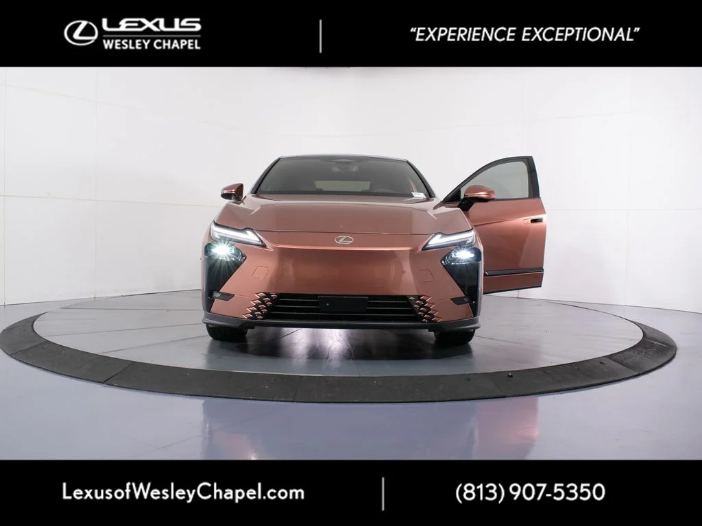 2026 Lexus ES BEV 350e Luxury - Photo 32