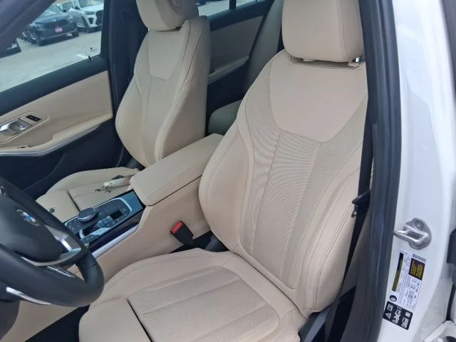 Used 2024 White BMW 330i xDrive image 14