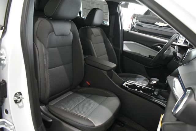 New 2026 Summit White Chevrolet LT image 13