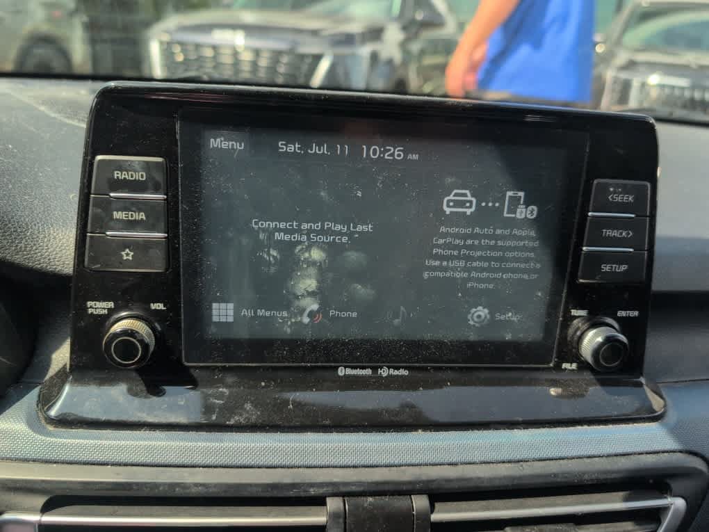 Used 2021 Snow White Pearl Kia S image 9