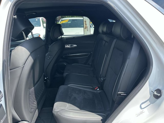 Used 2022 Uyuni White Genesis 3.5T Sport image 8