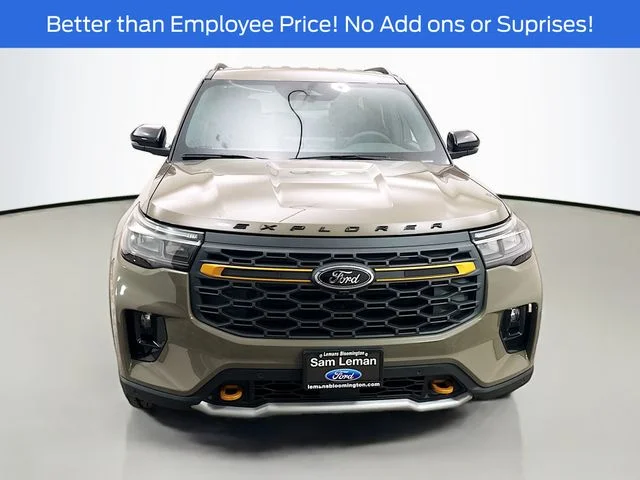 New 2026 Gray Ford Tremor image 2