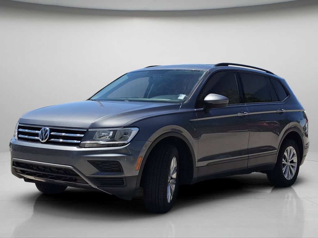 Used 2019 Platinum Gray Metallic Volkswagen S image 20