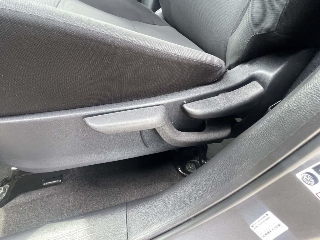 Used 2023 Gray Nissan S image 14