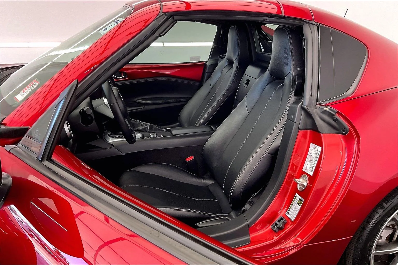Used 2023 Soul Red Crystal Metallic Mazda Grand Touring image 16