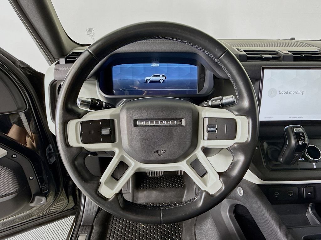 Certified Used 2022 Black Land Rover X-Dynamic SE image 12