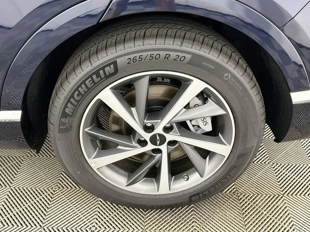 New 2026 Genesis GV80 2.5T Advanced