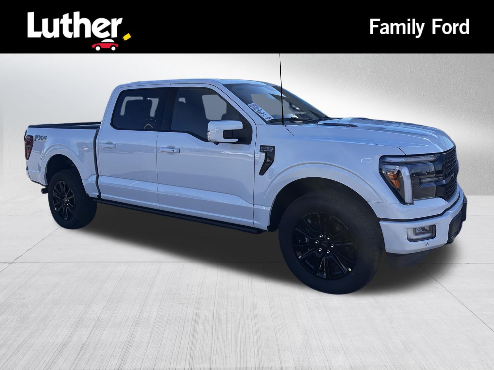 New 2026 Star White Metallic Tri-Coat Ford Platinum image 1