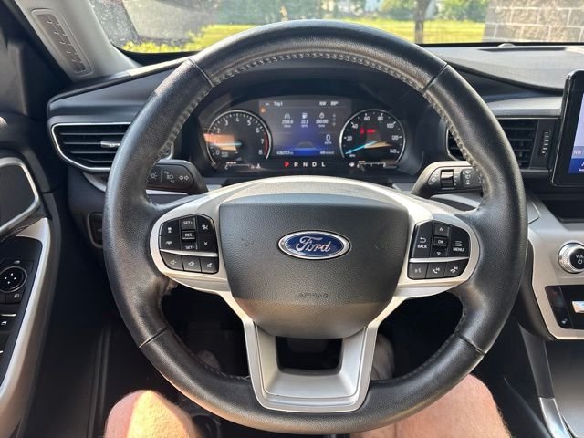 Certified Used 2023 Black Ford XLT image 18