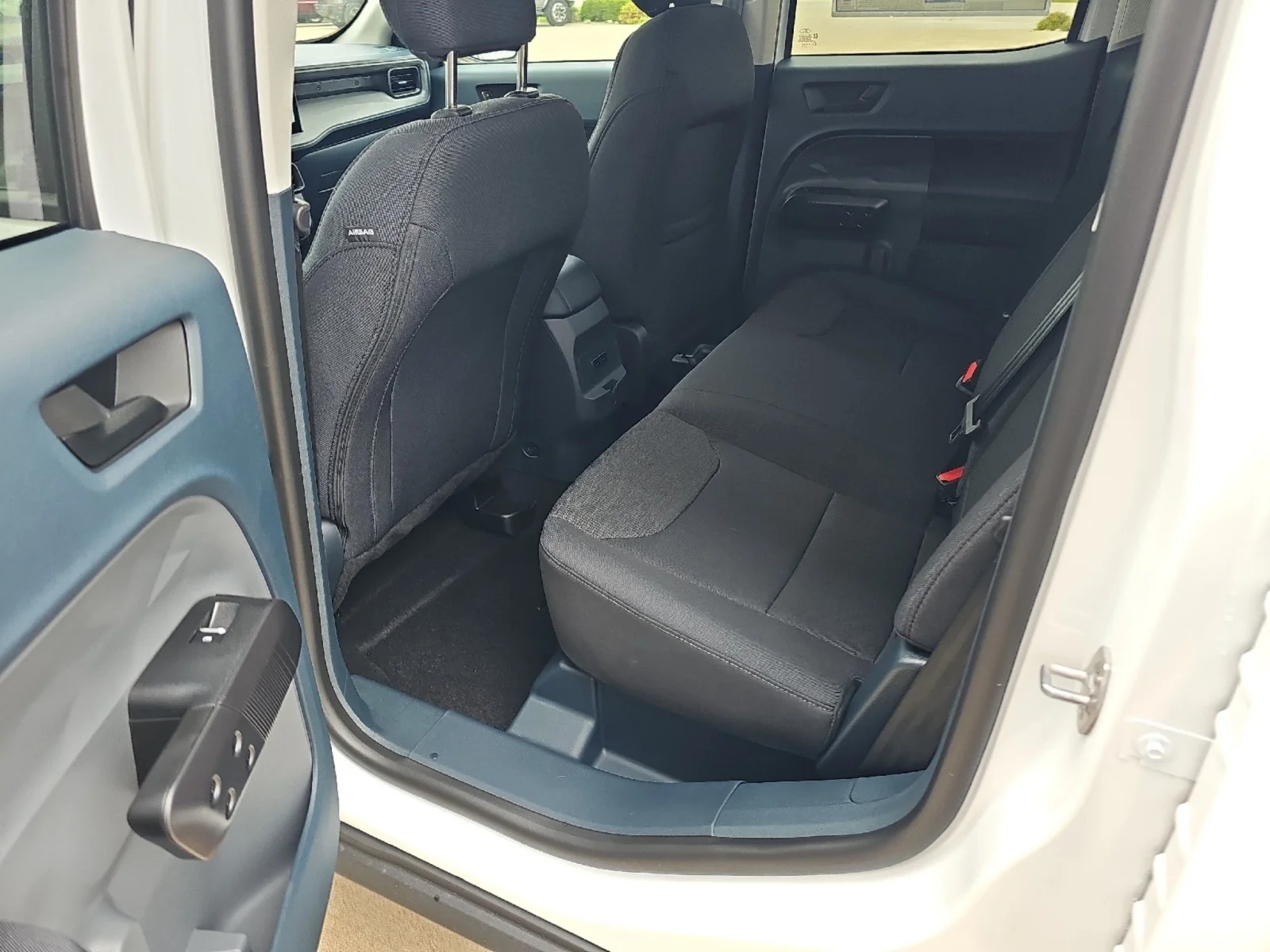 New 2026 Oxford White Ford XL image 14