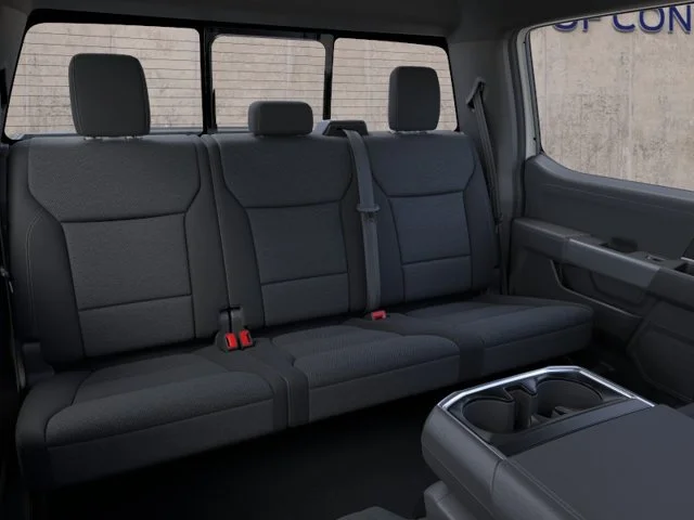 New 2026 Oxford White Ford XLT image 15