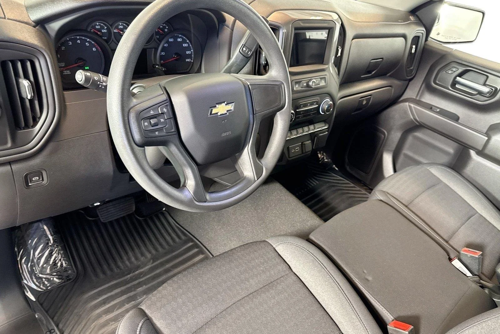 Used 2023 Summit White Chevrolet Custom image 9