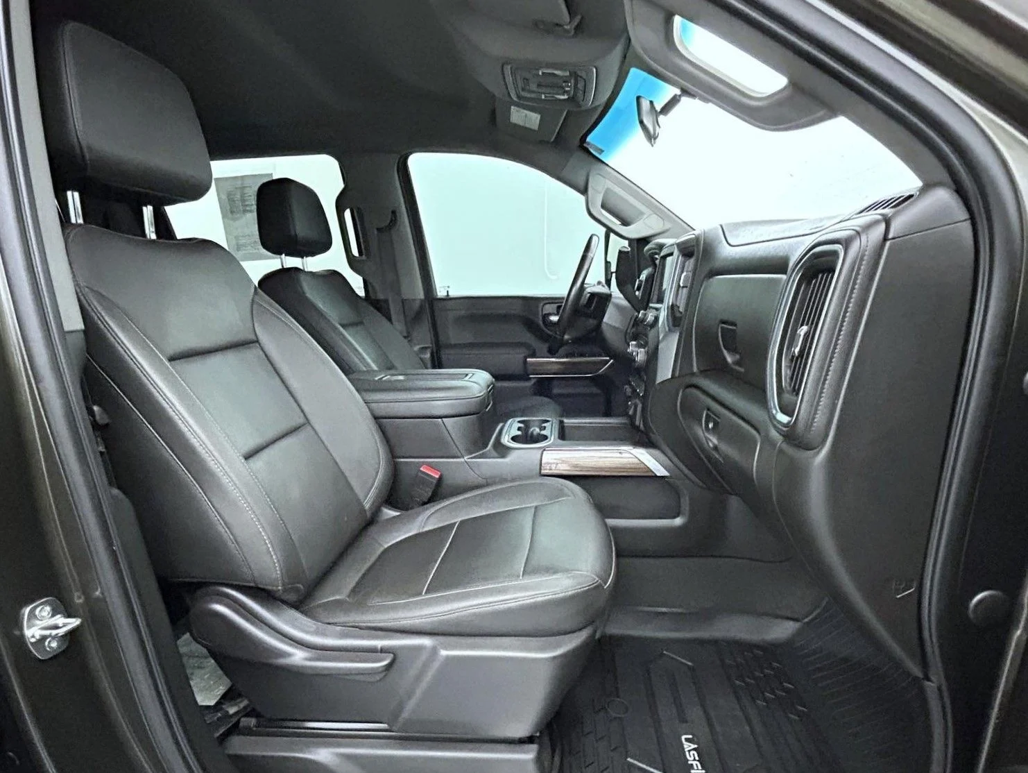 Used 2022 Green Chevrolet LT image 15