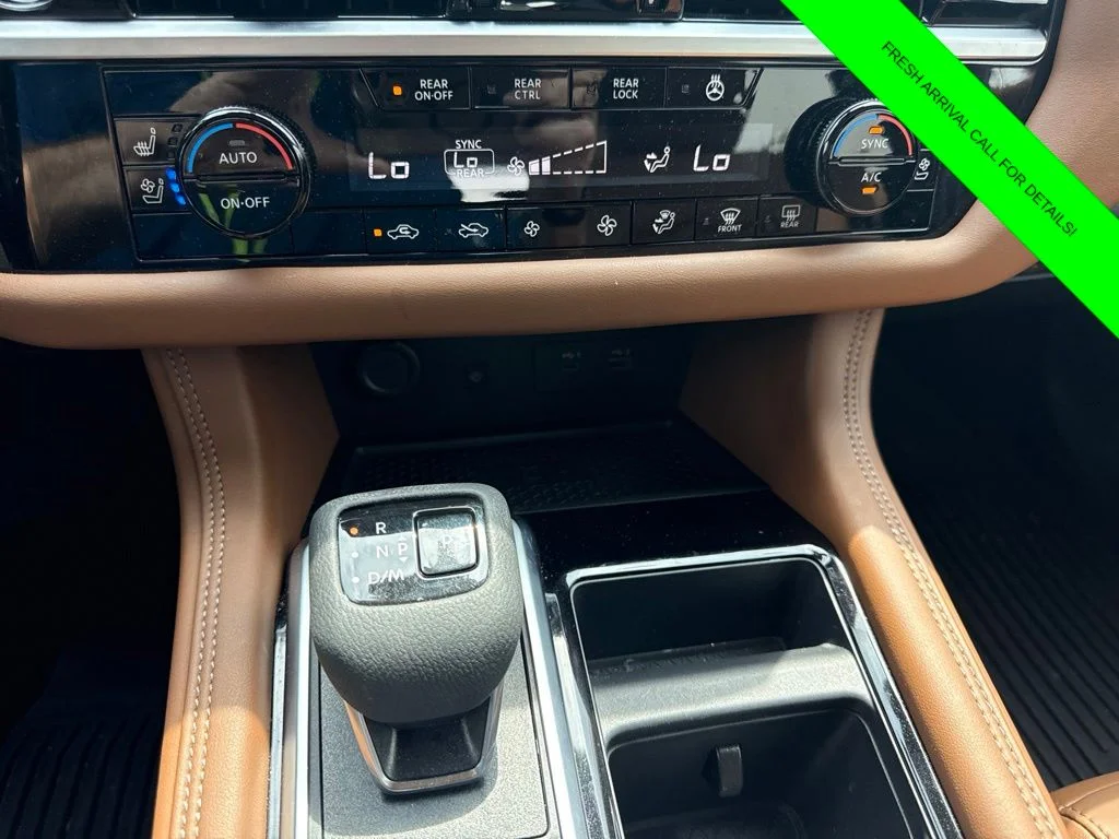 Used 2025 Boulder Gray Nissan Platinum image 31