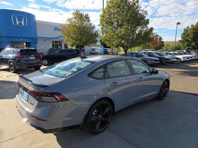 New 2026 Urban Gray Pearl Honda Sport-L image 3