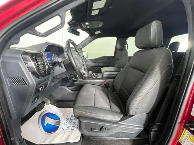 Used 2021 Red Ford XLT image 11