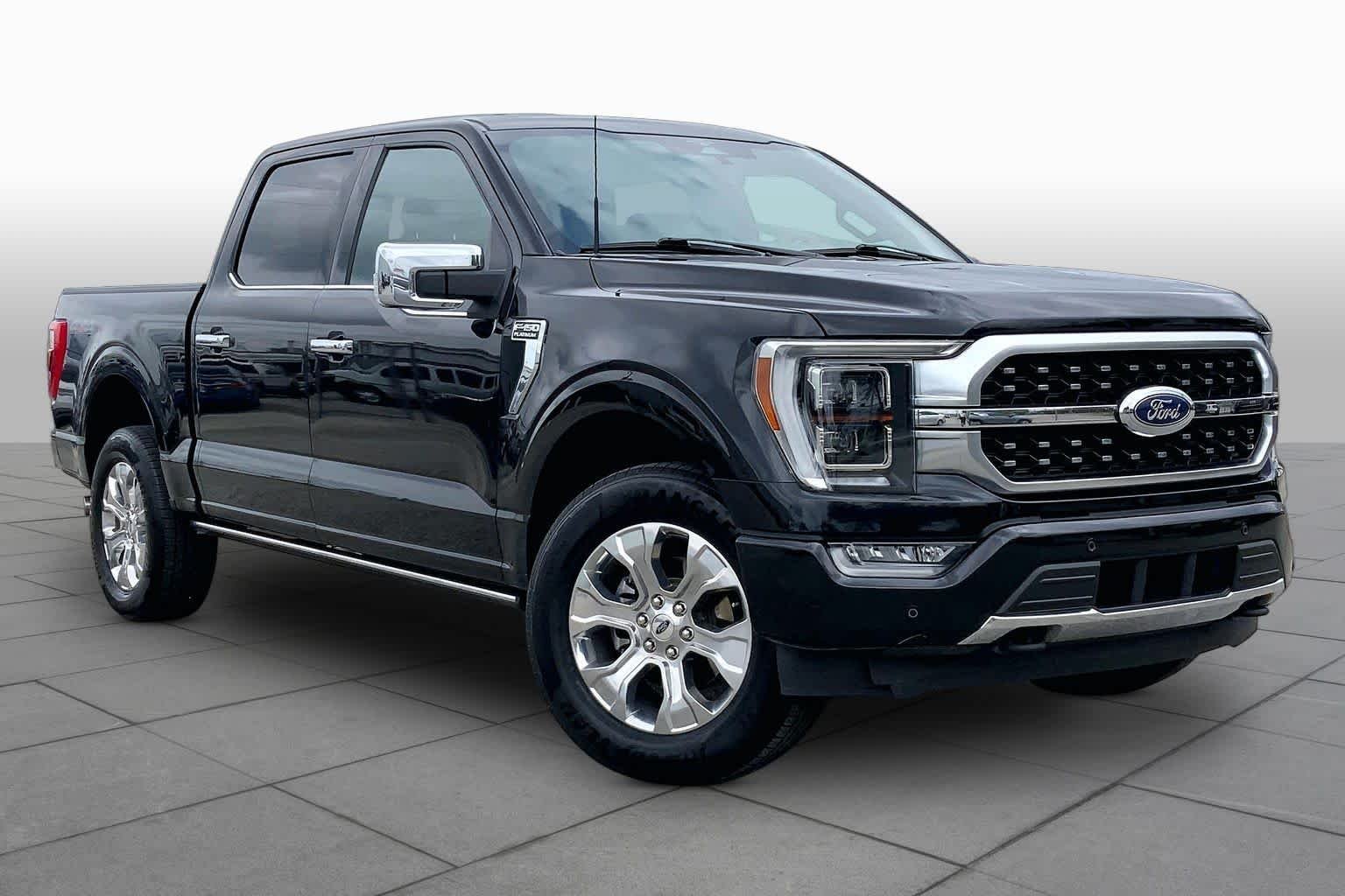 Used 2023 Agate Black Ford Platinum image 3