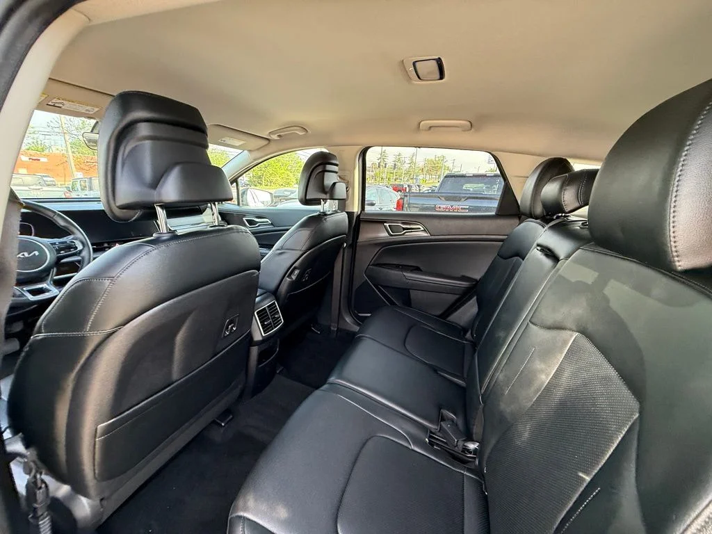 Used 2023 Black Kia EX image 24
