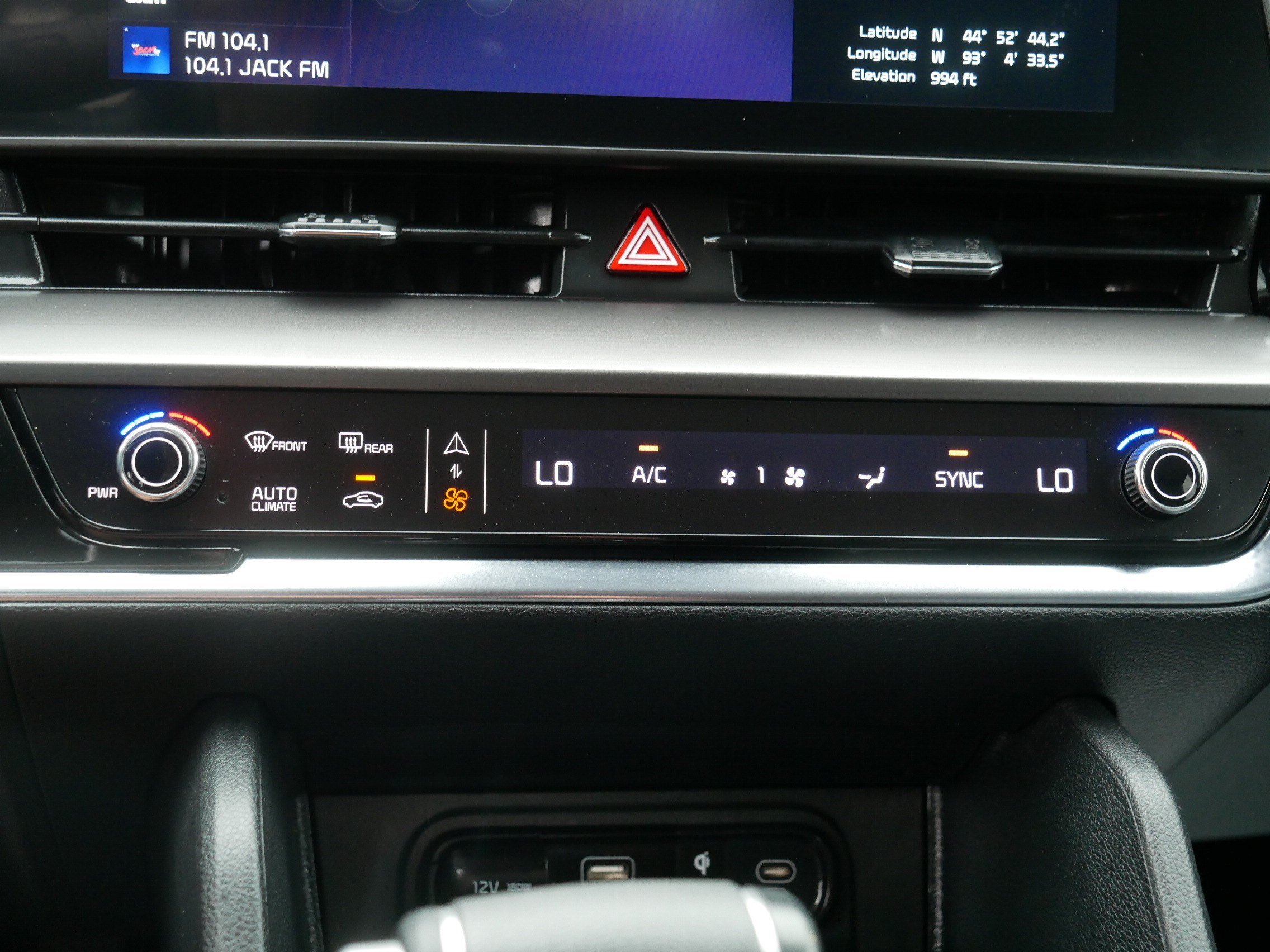 Used 2024 Glacial White Pearl Kia EX image 23
