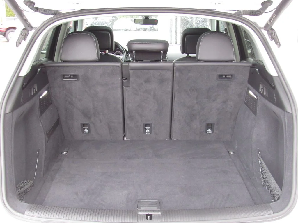 2023 Audi Q5 Premium Plus - Photo 22