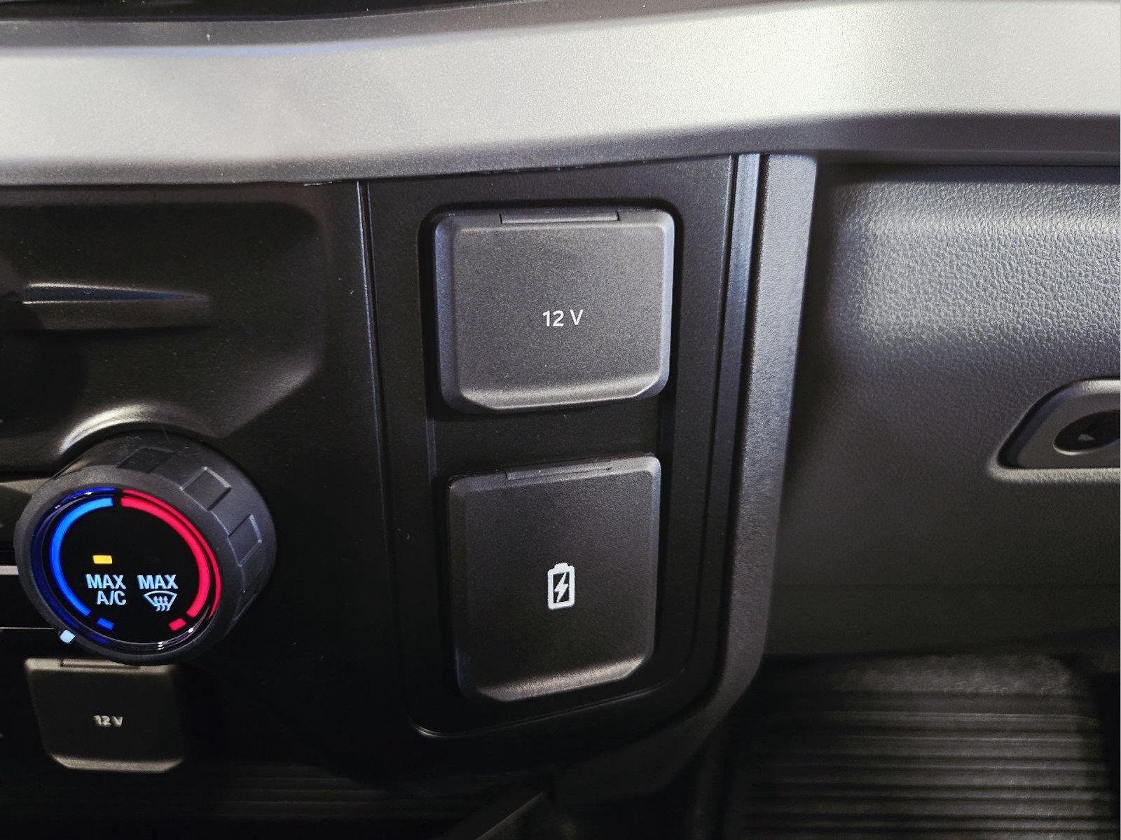 New 2026 Oxford White Ford F-350® XL image 23