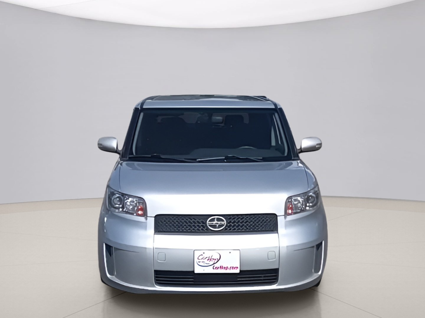 Used 2010 Silver Scion HATCHBACK image 8
