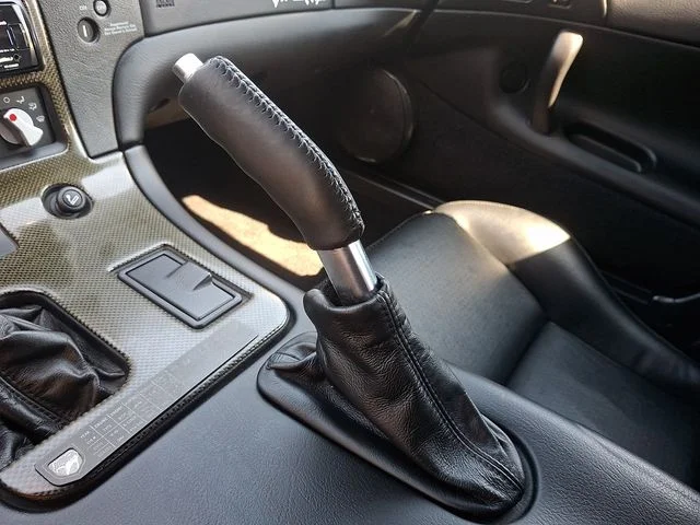 Used 2000 Silver Dodge RT/10 image 16