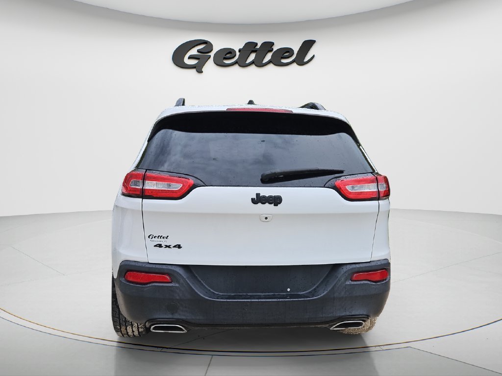 Used 2016 Jeep Cherokee Altitude with VIN 1C4PJMCS2GW210591 for sale in Punta Gorda, FL