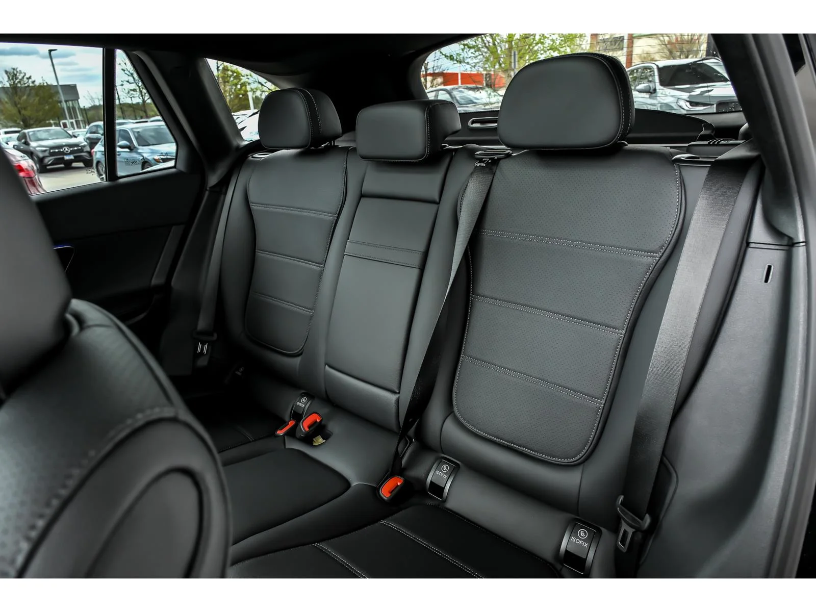 New 2026 Black Mercedes-Benz GLC 300 image 9