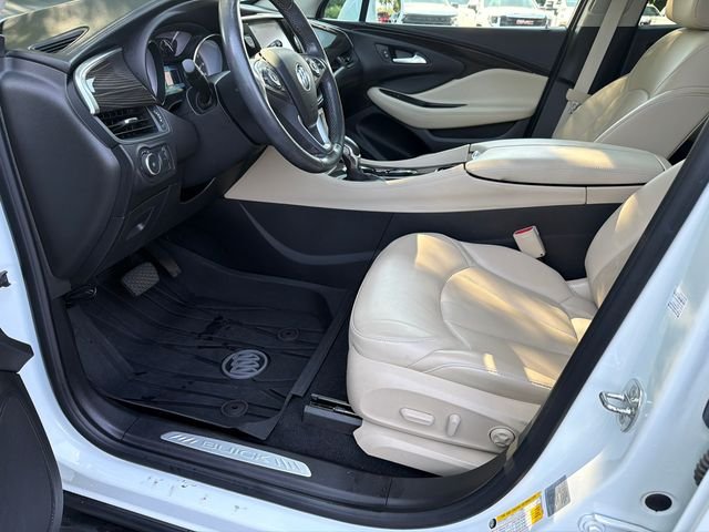 Used 2020 White Buick Essence image 9