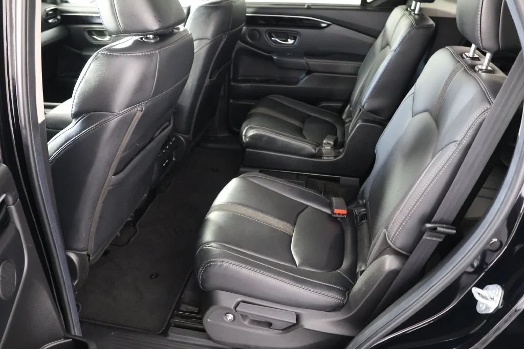 Used 2025 Black Honda EX-L image 20