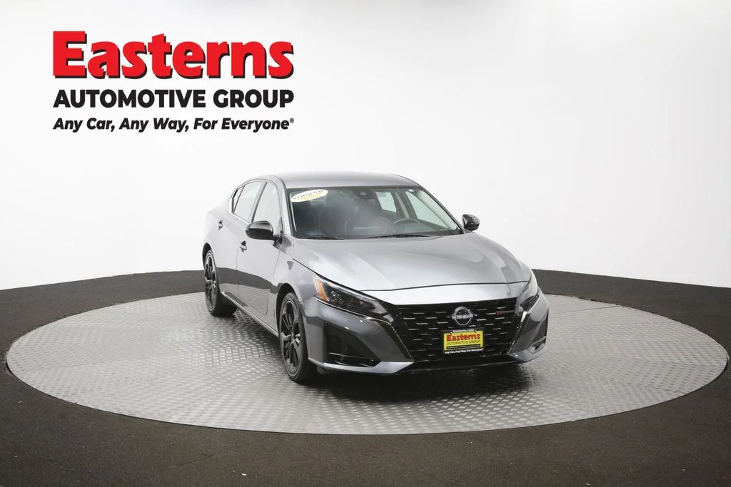 Used 2023 Gray Nissan 2.5 SR image 50